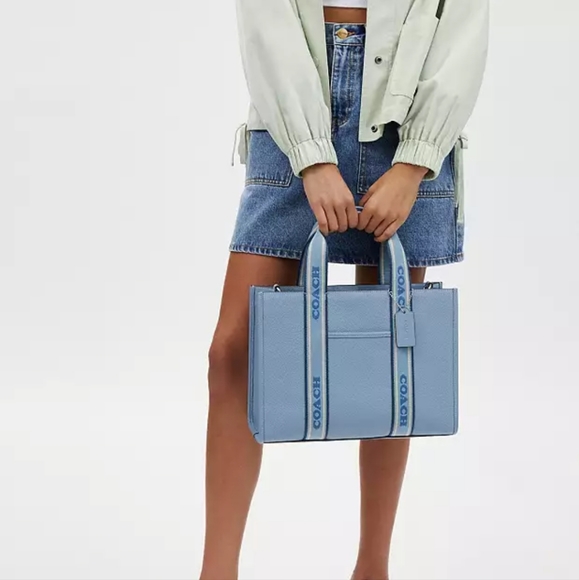 New!🆕 Coach Smith Tote - Picture 3 of 7